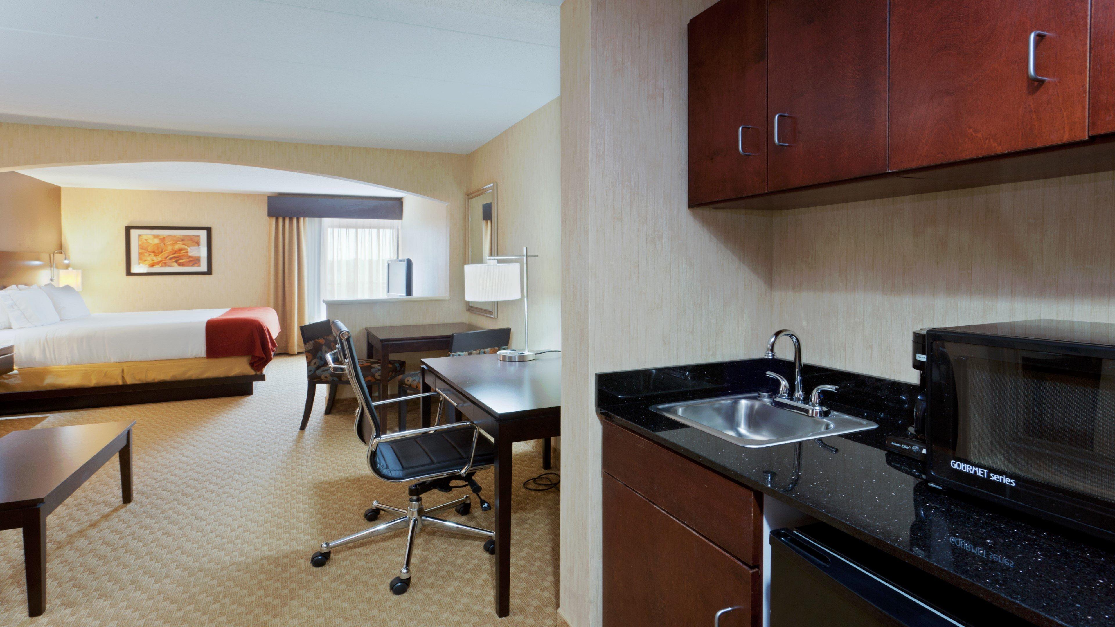 Holiday Inn Express Hotel & Suites Dover By Ihg Rum bild