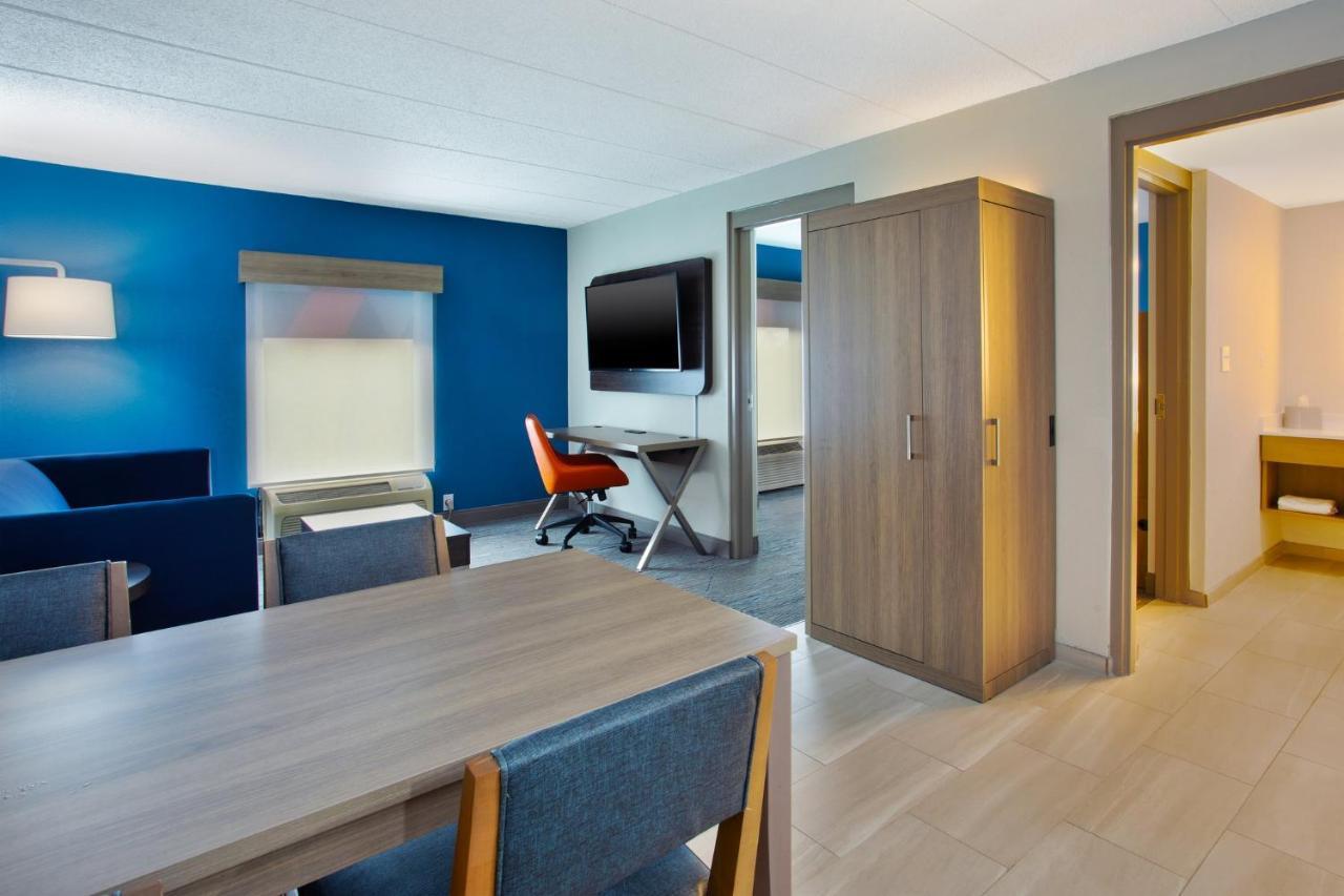 Holiday Inn Express Hotel & Suites Dover By Ihg Exteriör bild