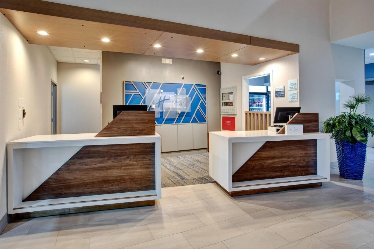 Holiday Inn Express Hotel & Suites Dover By Ihg Exteriör bild