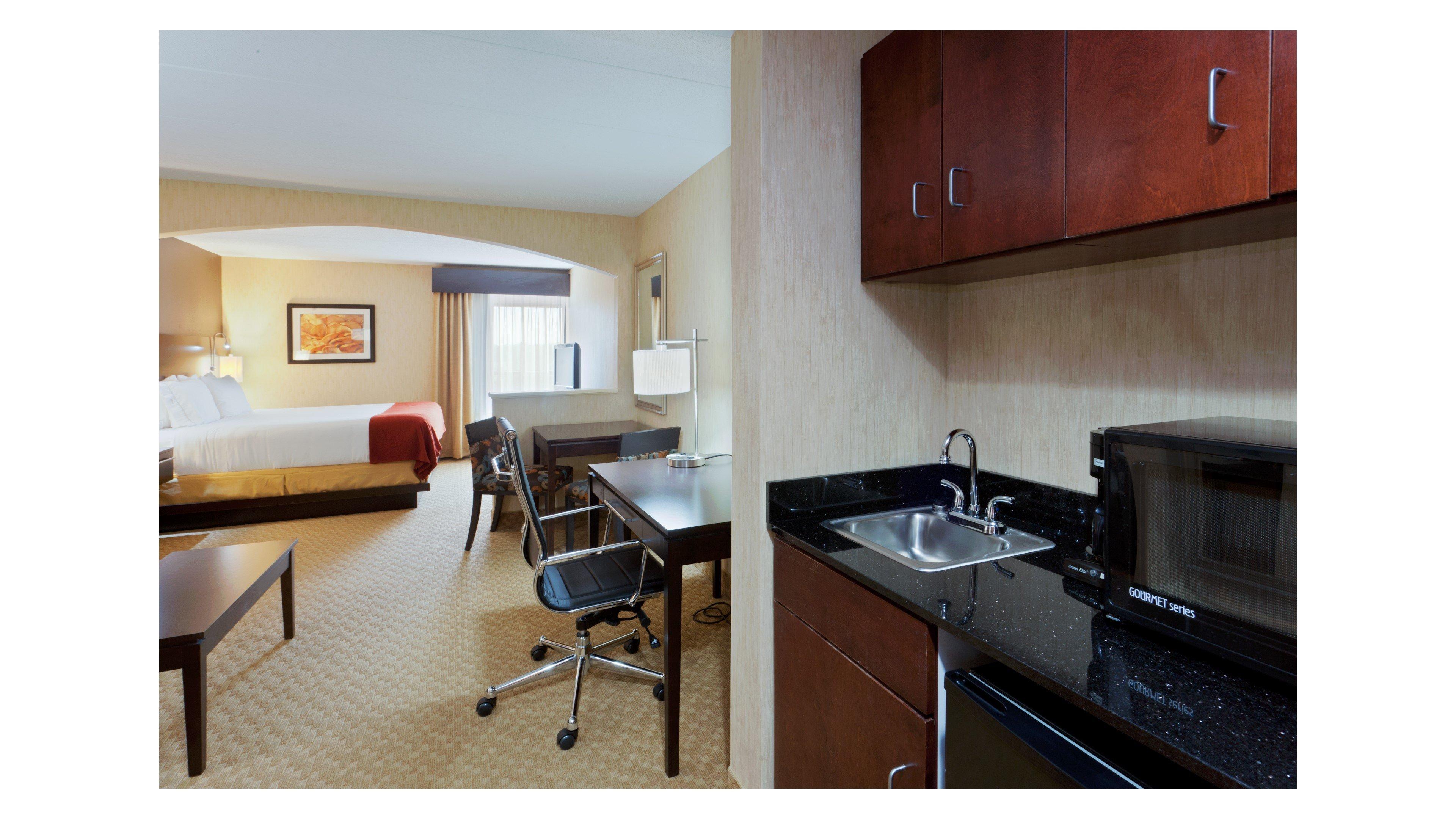 Holiday Inn Express Hotel & Suites Dover By Ihg Exteriör bild