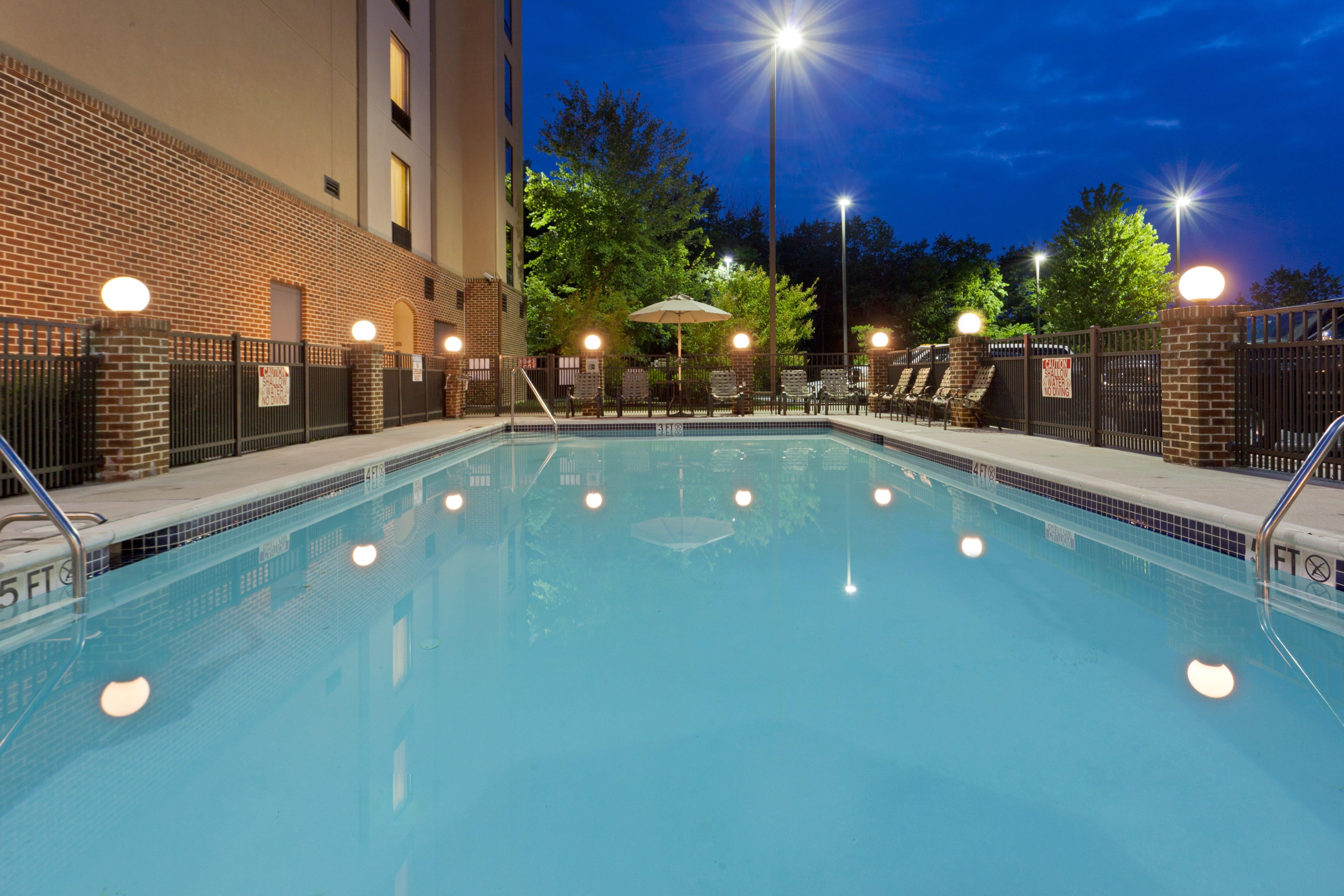 Holiday Inn Express Hotel & Suites Dover By Ihg Exteriör bild