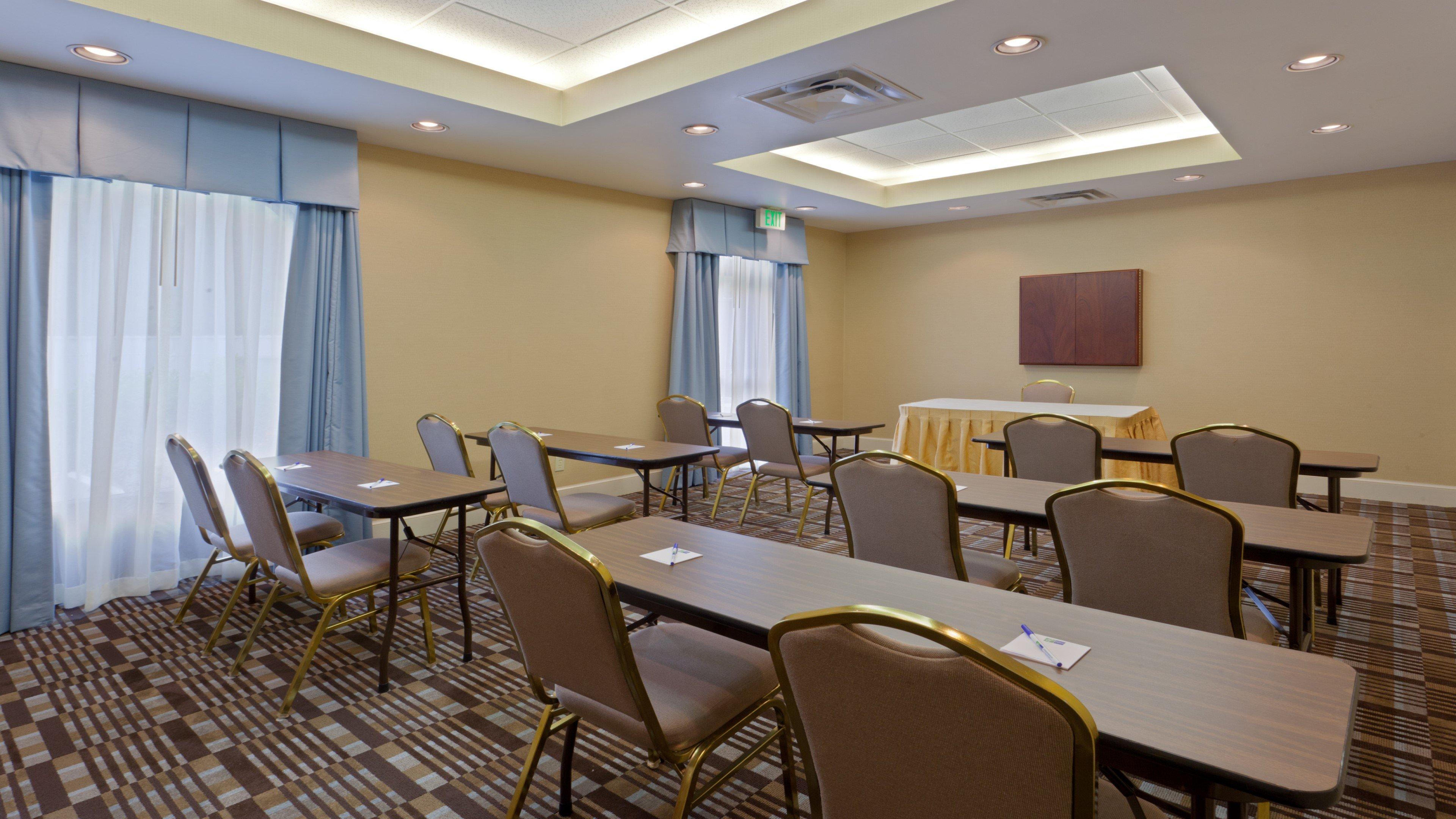 Holiday Inn Express Hotel & Suites Dover By Ihg Exteriör bild